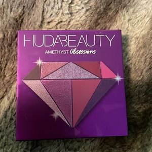 Huda Beauty Amethyst Obsessions
